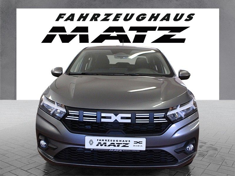 Fahrzeugabbildung Dacia Logan III TCe 90 Expression*Media Nav*PDC*