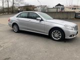 Mercedes-Benz E 220 CDI BlueEfficiency*Navi*Klima*Sitzh*PDC - Mercedes-Benz E 220 aus 2009