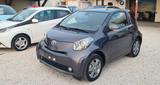 Toyota iQ 1.0 - graue Toyota IQ
