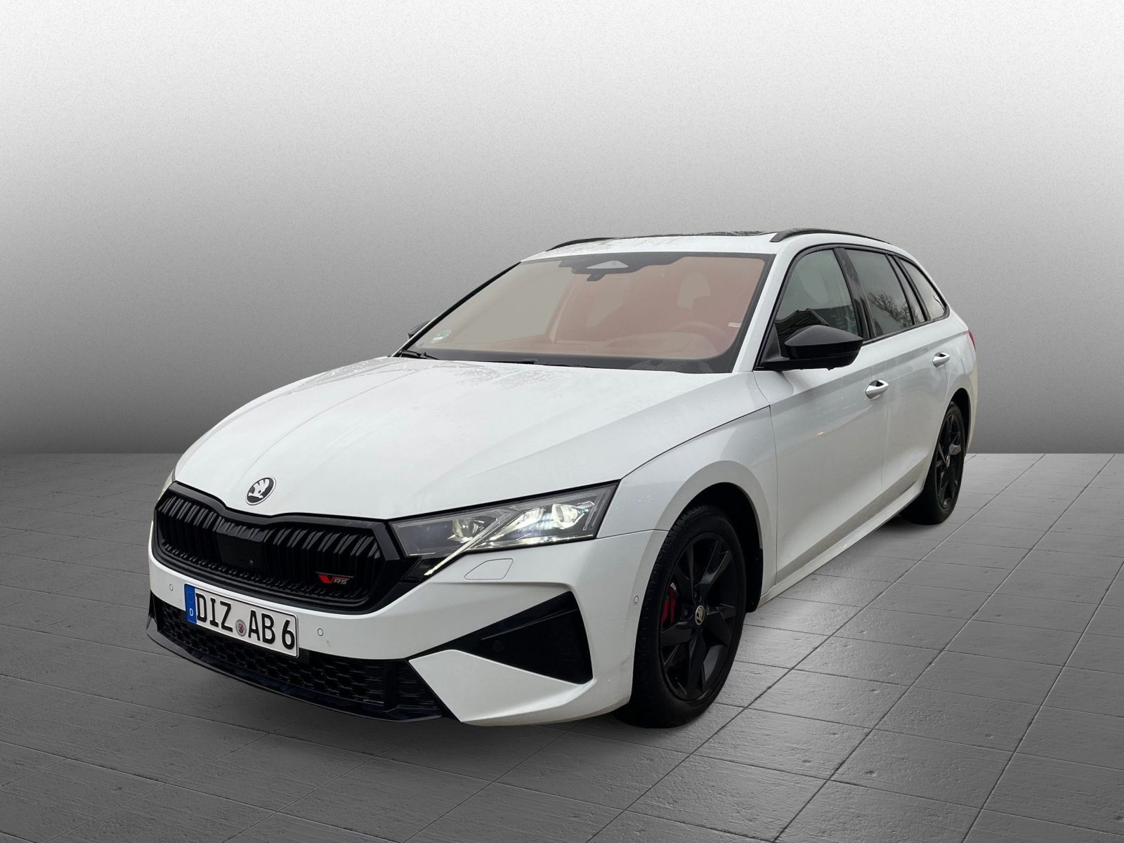 Skoda Octavia Combi RS 2.0 TSI DSG AHK LED HuD Area Vi