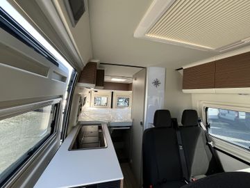 Westfalia Columbus 640 E 140 PS 8G ATG Solar Premium LED