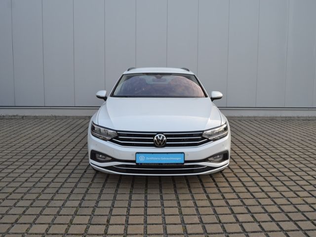 Passat Variant 2.0 TDI Business AHK/LED/NAVI+VZE