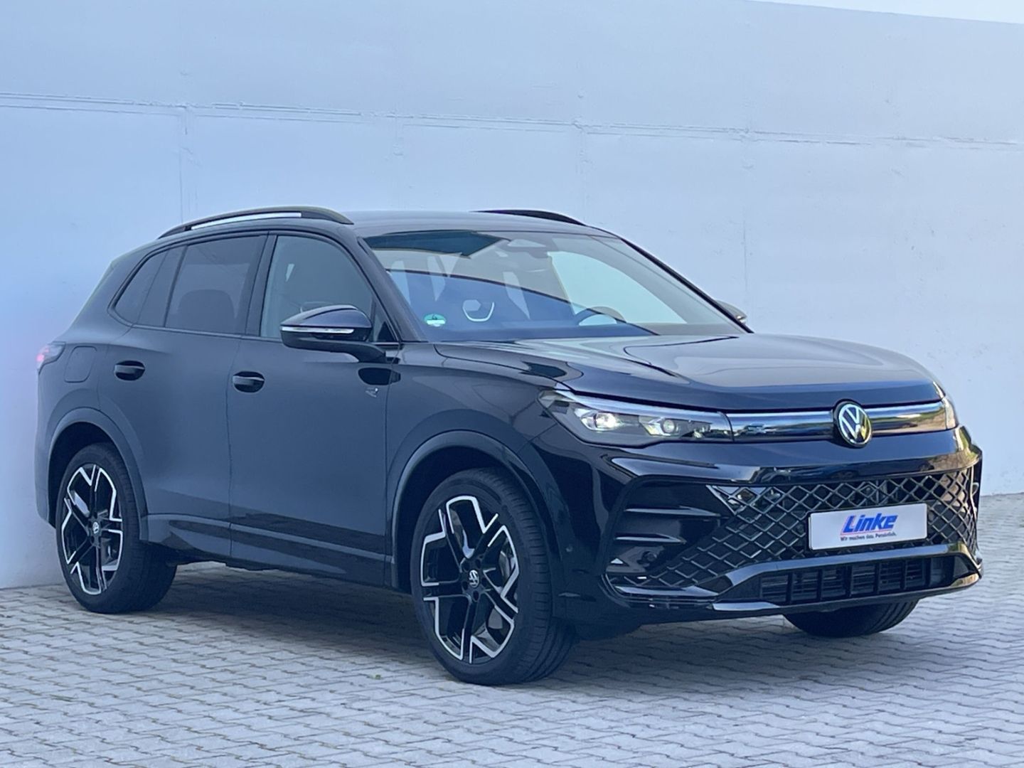 Tiguan 2.0 TDI DSG Black Style AHK/IQ.Light/Navi