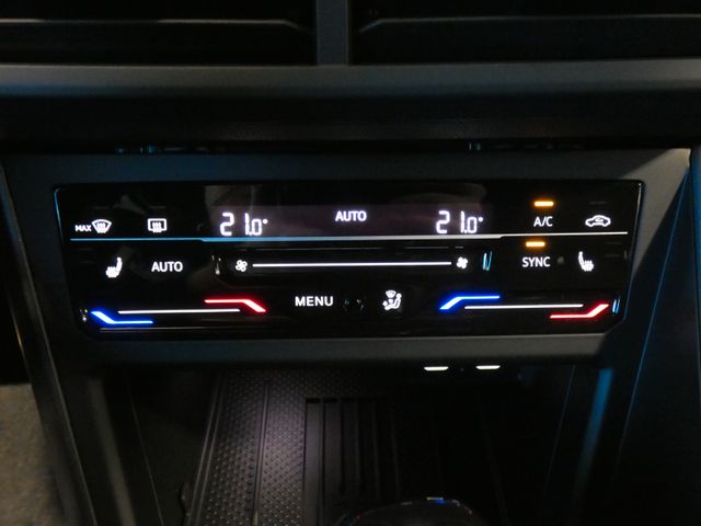Taigo 1.0 TSI R-Line DSG AHK NAVI KAMERA