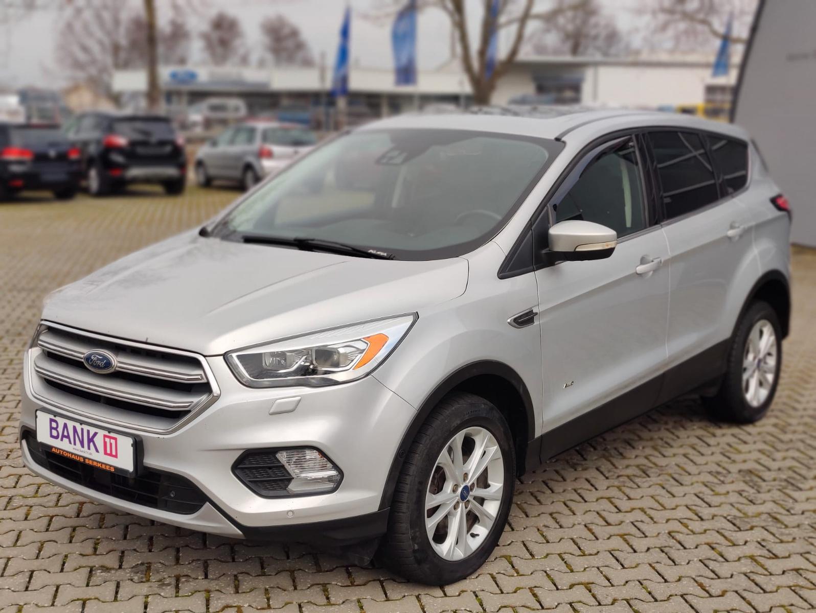 Ford Kuga Titanium 2.0 TDCI Allrad AUTOMATIK SHZ PANO