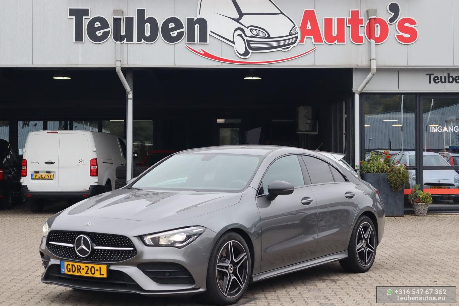 MERCEDES-BENZ CLA 250 4MATIC Premium Plus kamera Apple Carplay