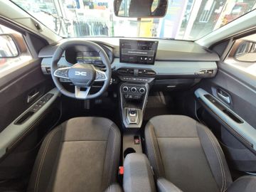 Dacia Jogger Extreme Hybrid 155 Winter, Navi, Driving