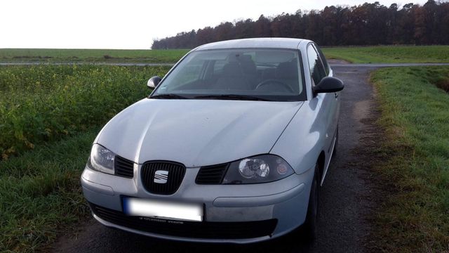 Seat Ibiza - TÜV neu - in Gerolzhofen