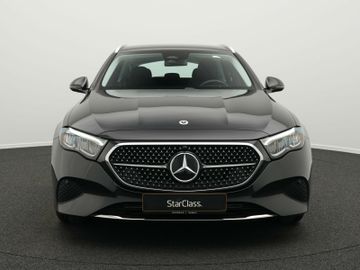 Mercedes E 200 - 2