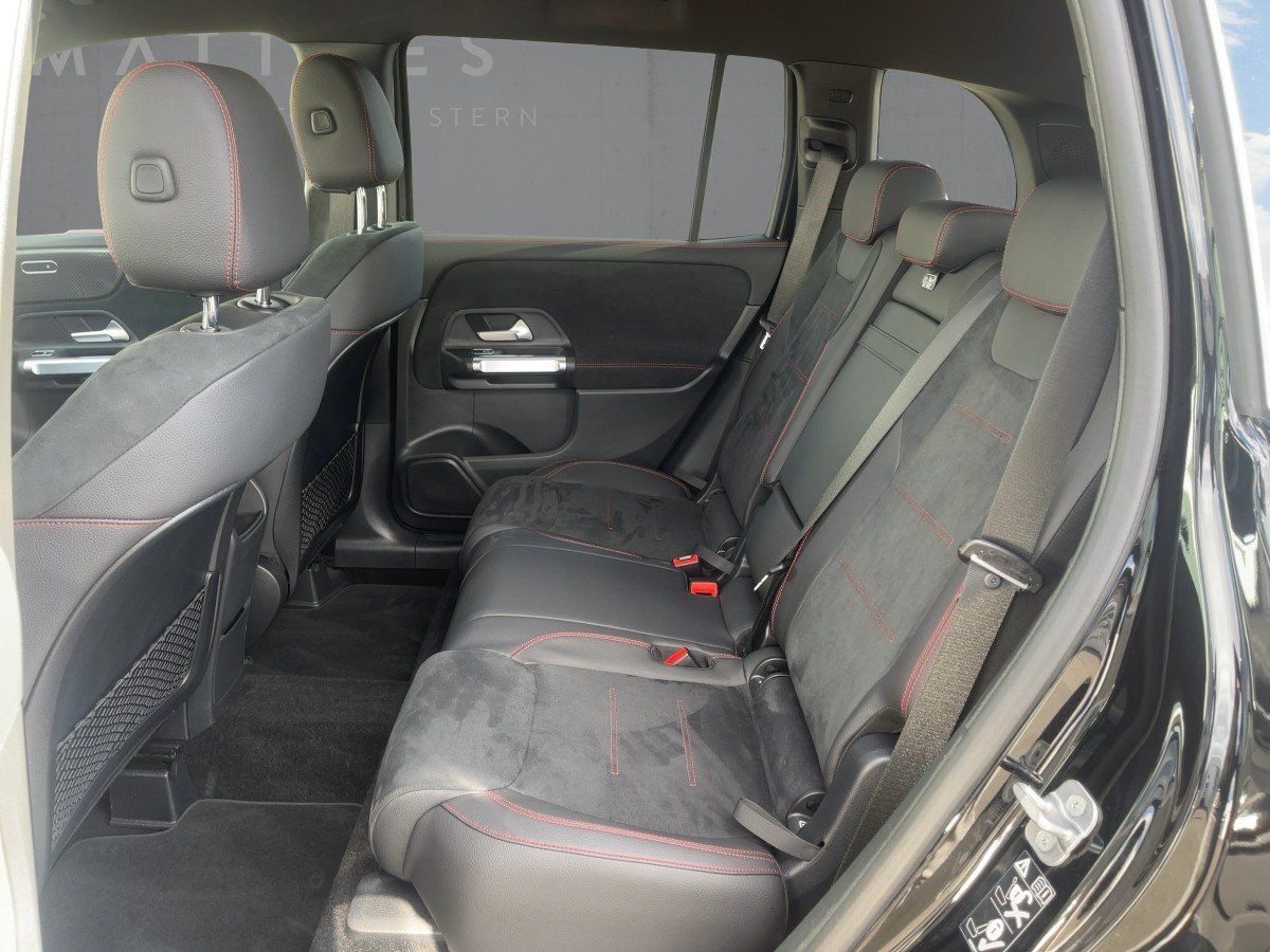 Fahrzeugabbildung Mercedes-Benz GLB 220 d 4M AMG/Night/Kamera/AHK