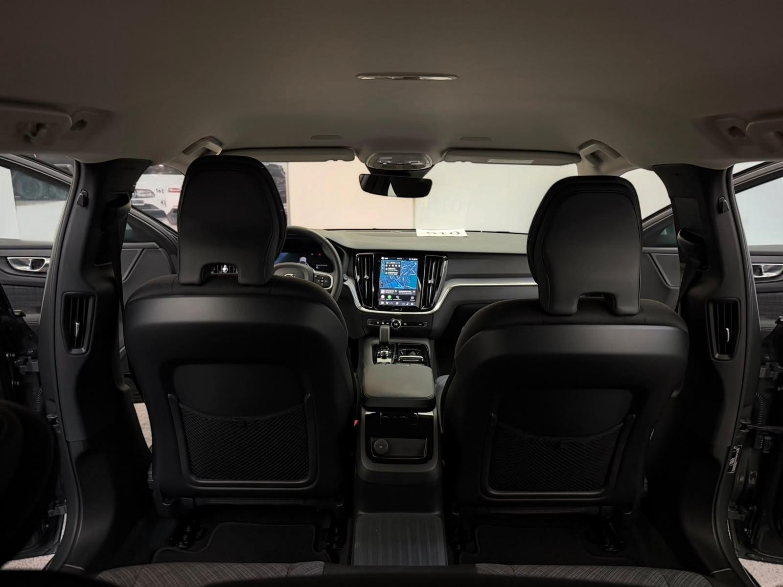 Volvo V60 Kombi Core Hybrid AWD*ACC*AHK*LED*KEYLESS