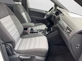 Volkswagen Touran Highline 2,0l TDI DSG R-Line/PANO/18"/Key - Volkswagen Touran: 7 Sitzer