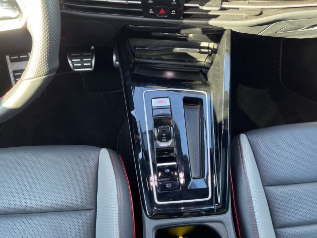 Volkswagen Golf - Bild 11