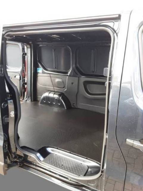 Fahrzeugabbildung Renault TRAFIC Lkw Komfort L1H1 3,0t Blue dCi 150 MY24