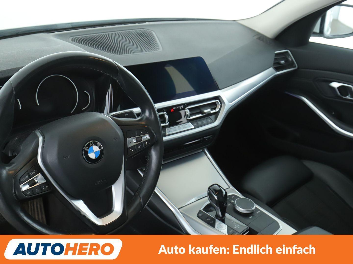 BMW 320i Sport Line Aut.*NAVI*LED*TEMPO*PDC*CAM*