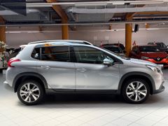 PEUGEOT 2008 Allure|SHZ|PDC|Kamera|Navi|Klima|Panorama