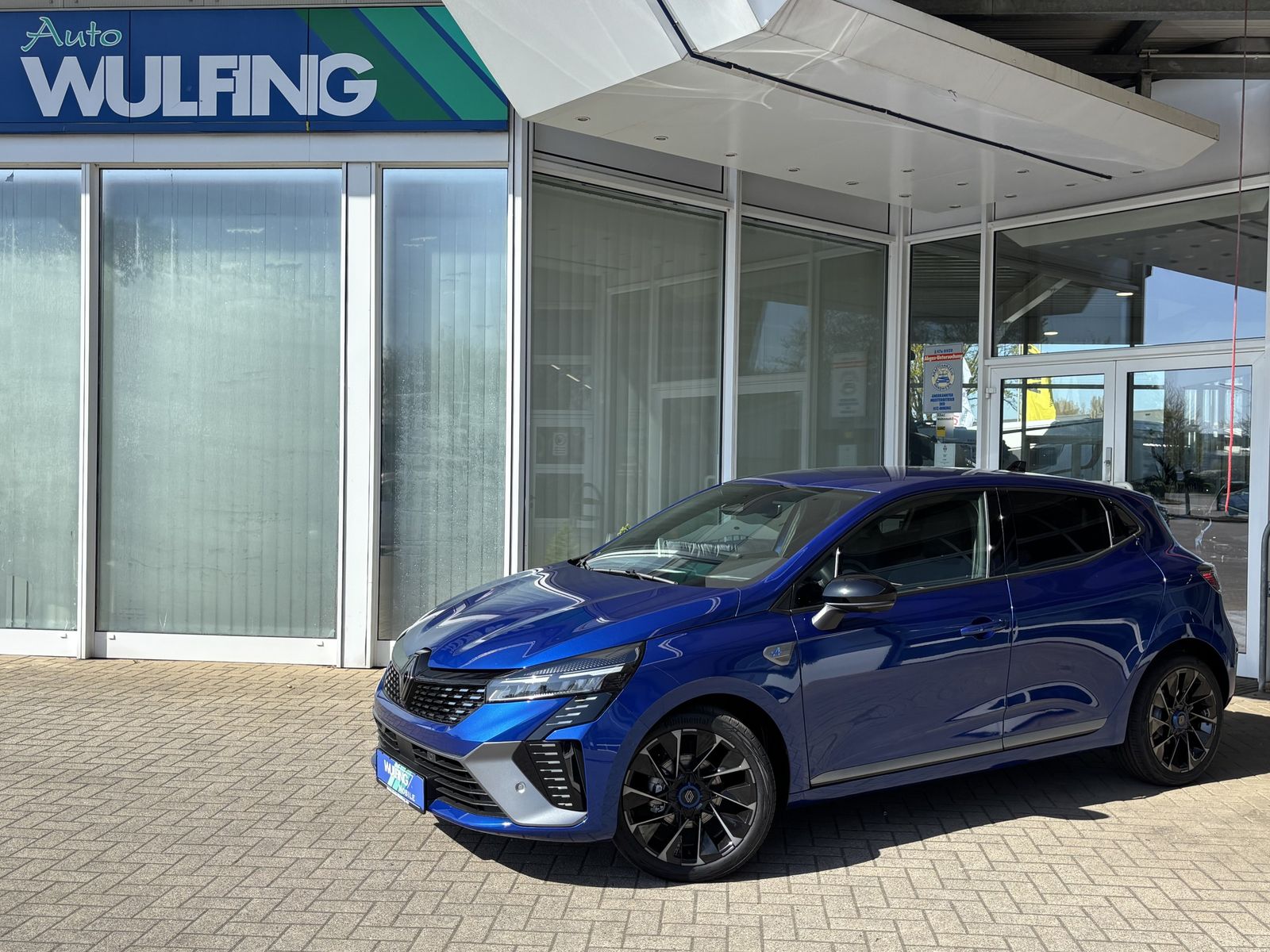 Renault Clio TCe 90 Esprit Alpine,ACC,Navi, Around View