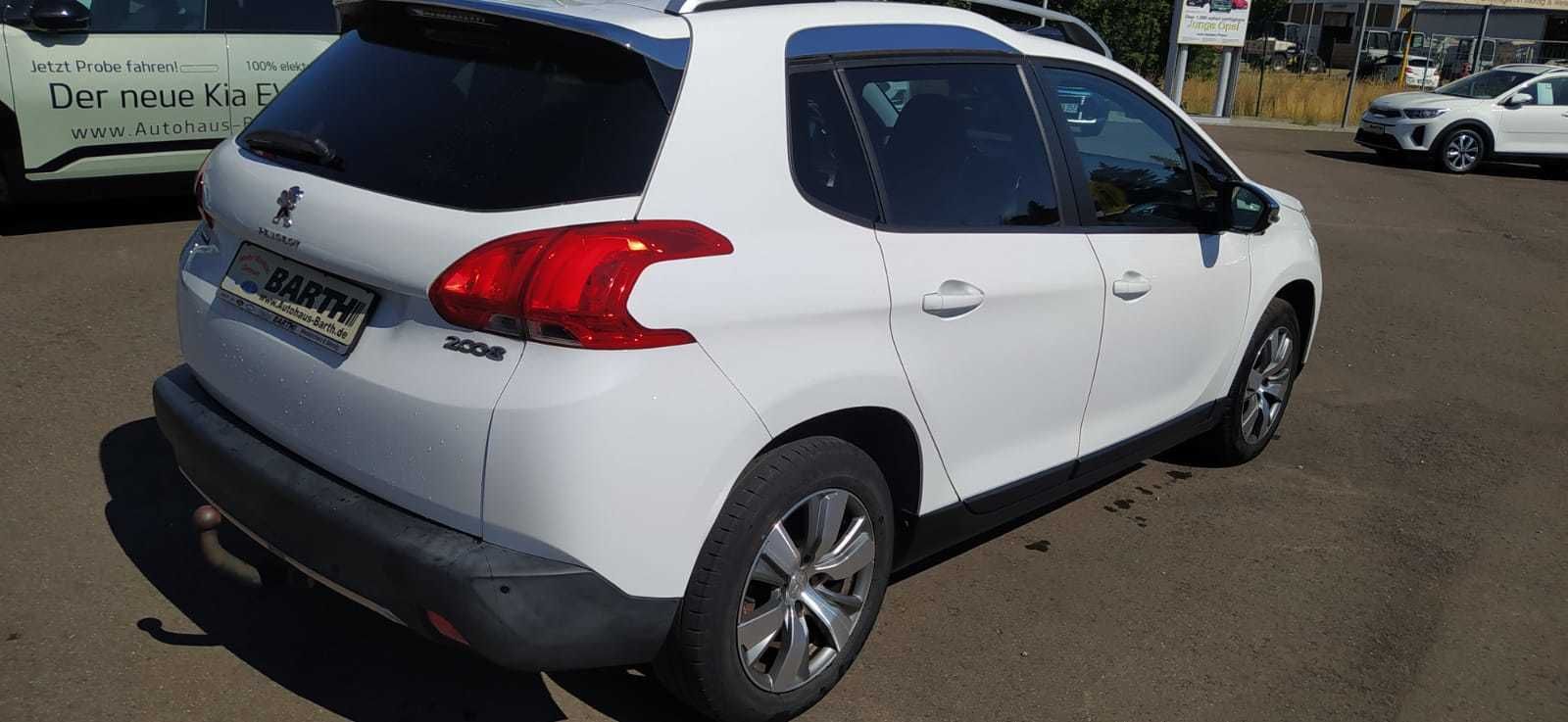 Fahrzeugabbildung Peugeot 2008 Style, AHK,Sitzheizung,PDC,Alus,Pano-Dach