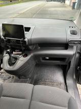 Toyota Proace City 1,5-l-D-4D 75kW L1  Meister - graue Toyota PROACE CITY