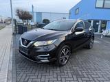 Nissan Qashqai N-Connecta + Design Packet - Nissan Qashqai: N Design