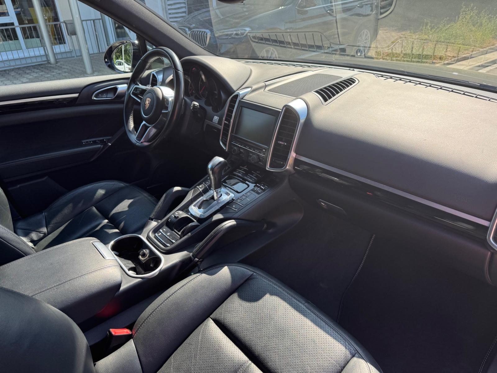 Porsche Cayenne Diesel S/GSD/Memory/4xSHZ/Tempo/Bose/22"