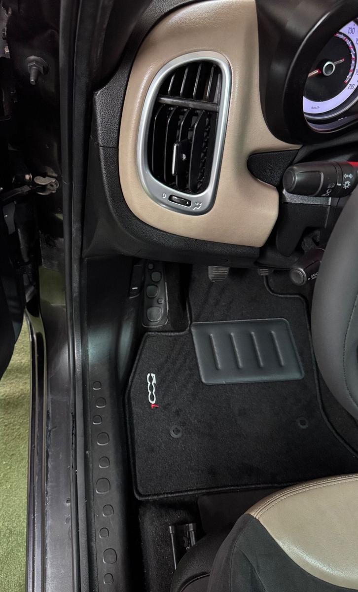 Fiat 500L 2013 — photo 11