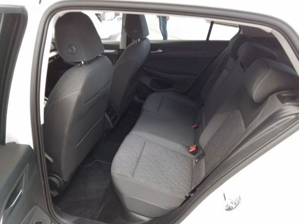 Volkswagen Golf - Bild 9