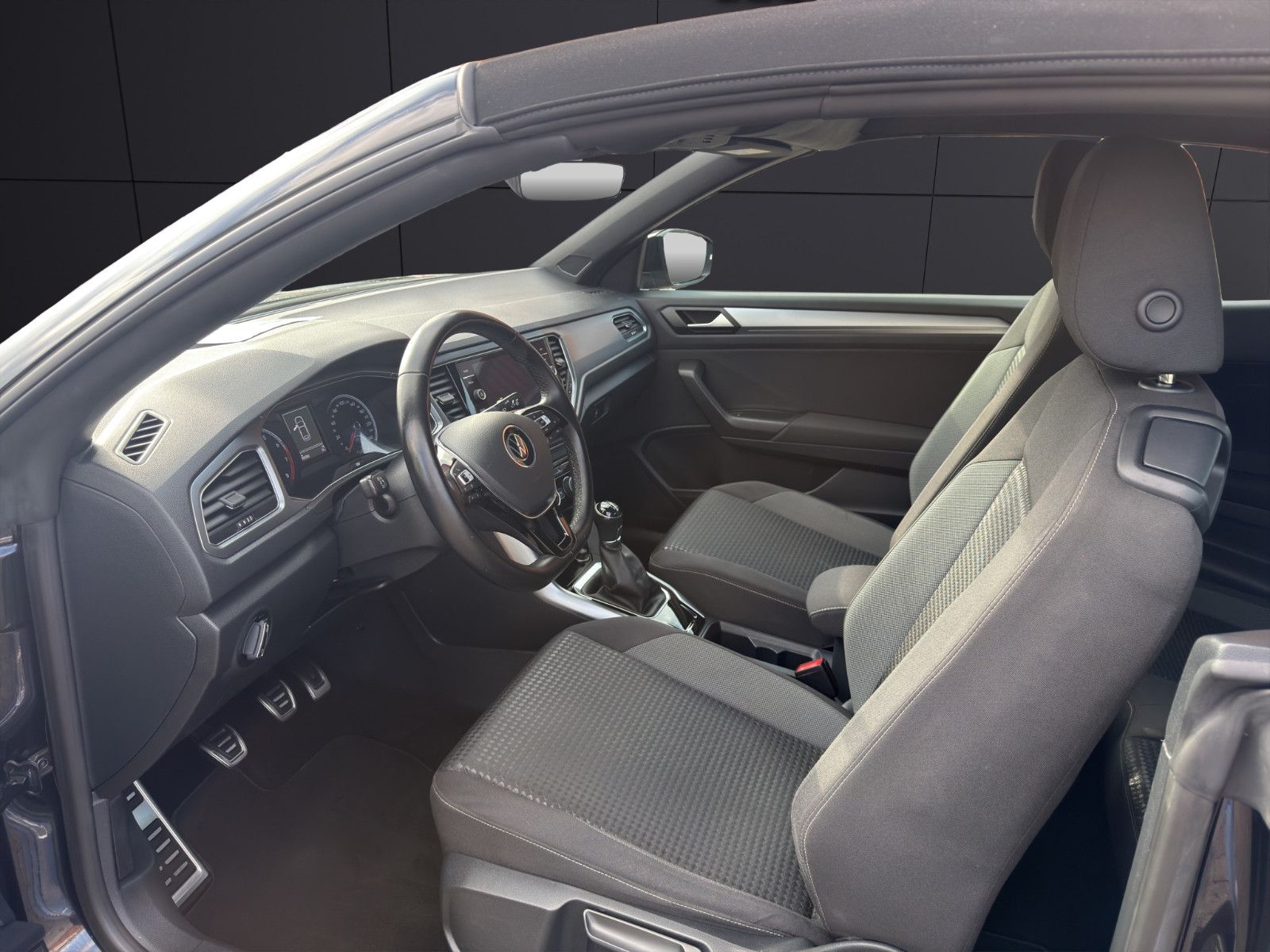 Fahrzeugabbildung Volkswagen T-Roc Cabriolet/Sondermodell/ACC/Navi