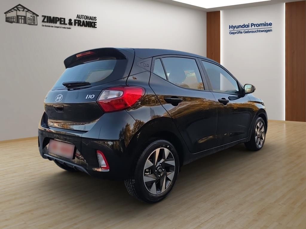 Erstes Annaberger Autohaus -  Hyundai i10 Trend, 8fach bereift, Navi, Klima, Rückfahrk - Bild 3