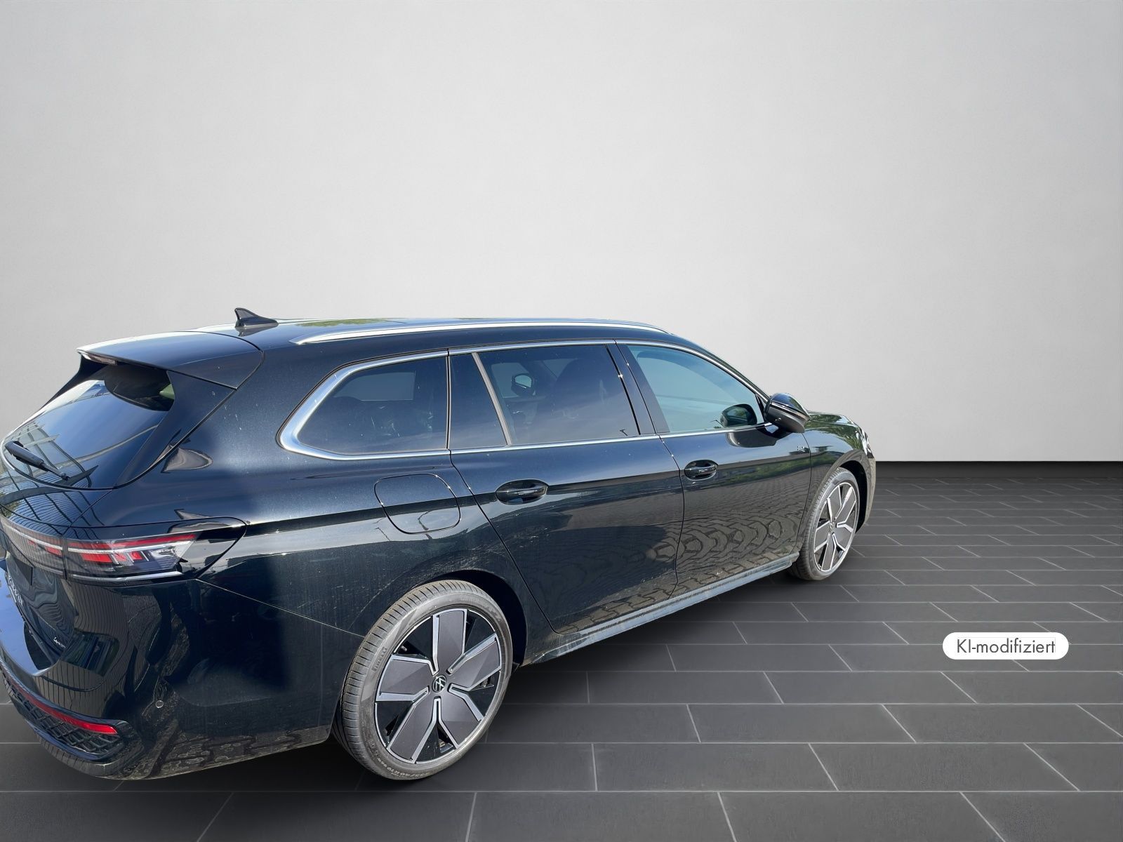 Volkswagen Passat Variant 2.0 TDI DSG R line 4M. MATRIX PA foto 2