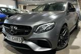 Mercedes-Benz AMG E63 4M+PERFORMANCE-SITZ+CARBON+PANORAMA+VOLL - Mercedes-Benz E 63 AMG in Düsseldorf