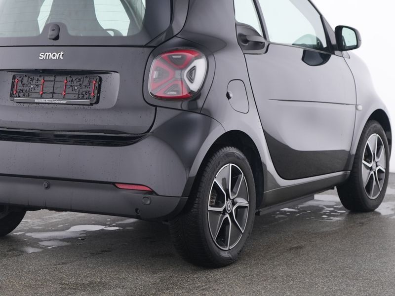 Smart ForTwo EQ Passion Exclusive 22kW/LED/RFK/Pano/SH imagem 3