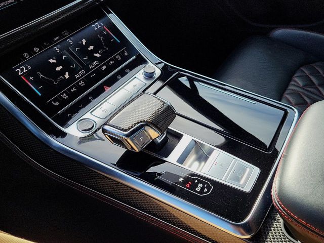 Q7 50 3.0 TDI quattro competition plus Pano AHK