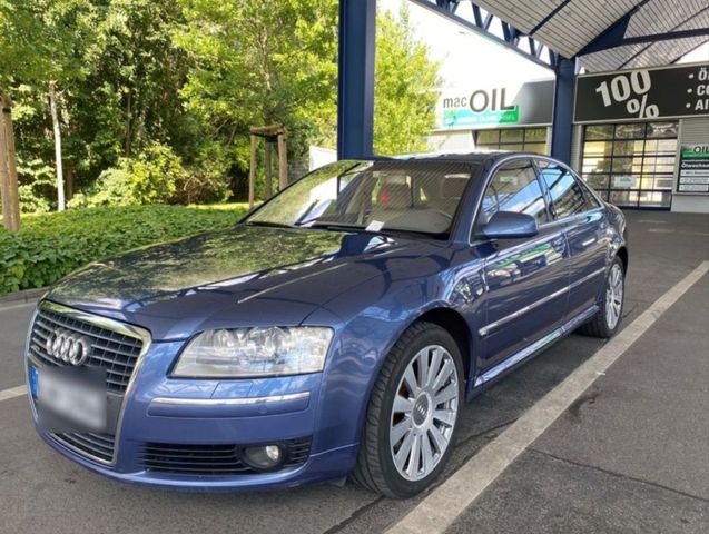 Audi A8 D3 3.2 FSI Quattro