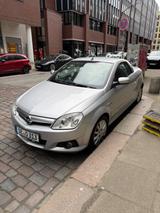 Opel Tigra Twintop 1.8 Top zustand - gebrauchte Opel Tigra aus dem Jahr 2004