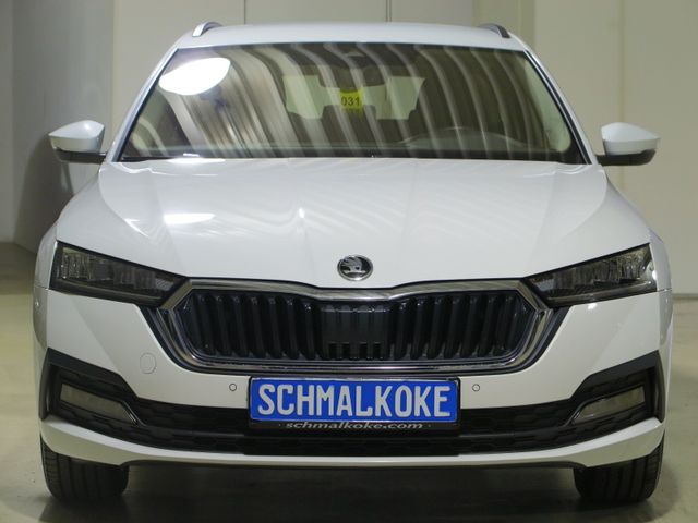 SKODA Octavia Combi TDI 2.0 SCR DSG7 Ambition Navi ACC