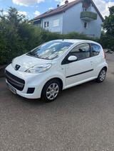 Peugeot 107 Filou 70 Filou - gebrauchte Peugeot 107 aus dem Jahr 2011