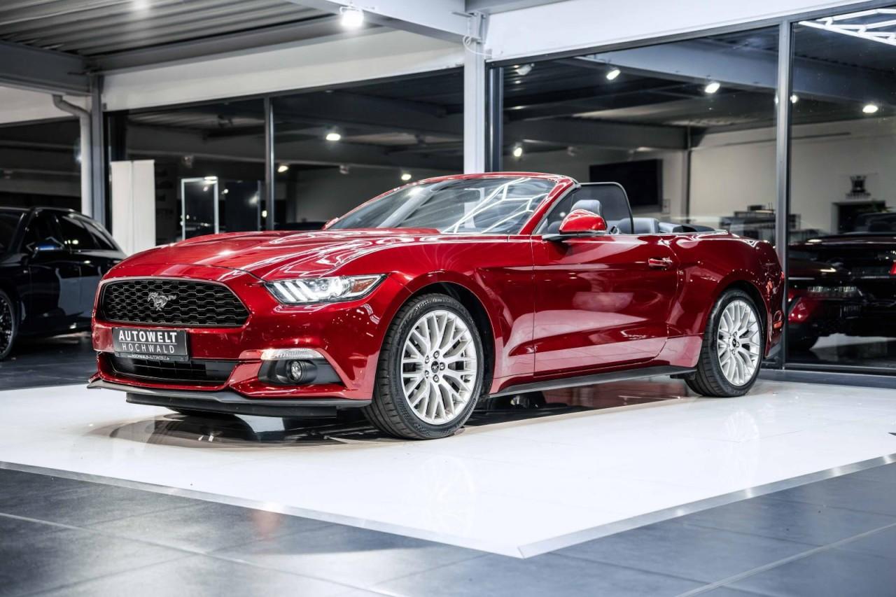 Ford Mustang Convertible 2.3 NAVI *DEU* Kamera XENON