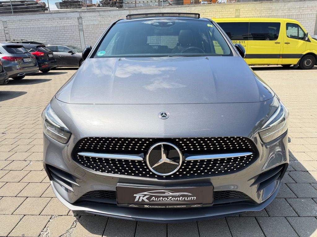 Image of Mercedes-Benz B 200