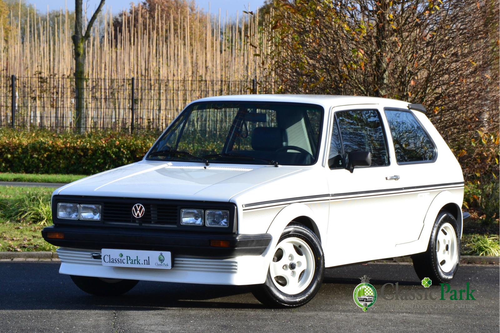 Volkswagen Golf GTS