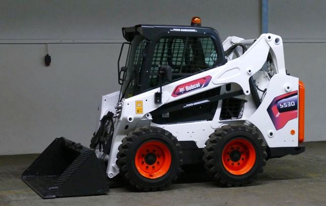 Bobcat Kompaktlader BOBCAT S 530 - vgl. 185 450 53 *TÜR