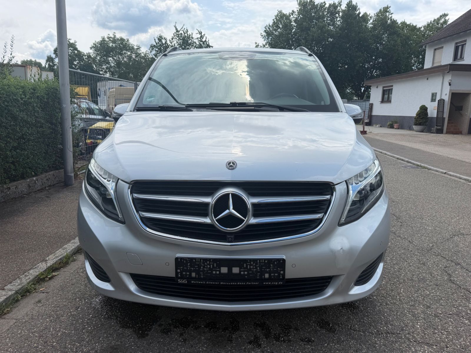 MERCEDES-BENZ V 250 AVANTGARDE