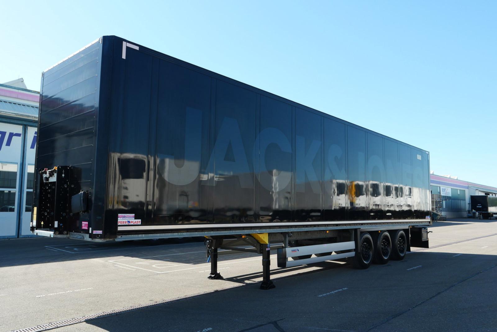Schmitz Cargobull SKO 24 / ROLLTOR / ZURRLEISTE BLACK 51 tsd km  !