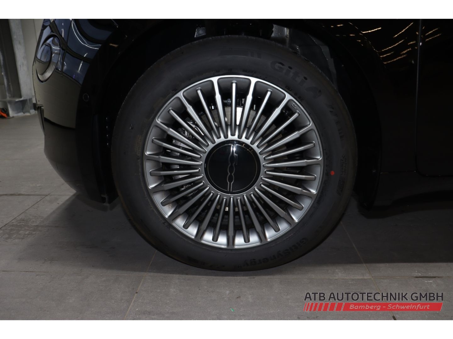 Fiat 500e - Bild 17