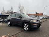 Jeep Compass Longitude 4WD - Jeep Compass Longitude mit Diesel-Antrieb
