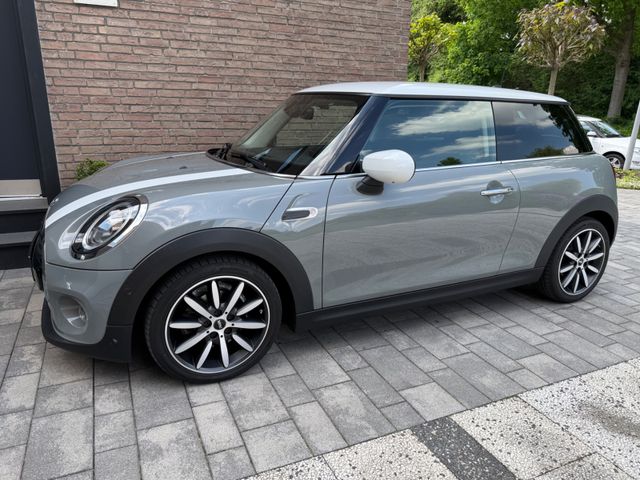 MINI Cooper,  Chili / Automatik / LED  / Parklenkaut.