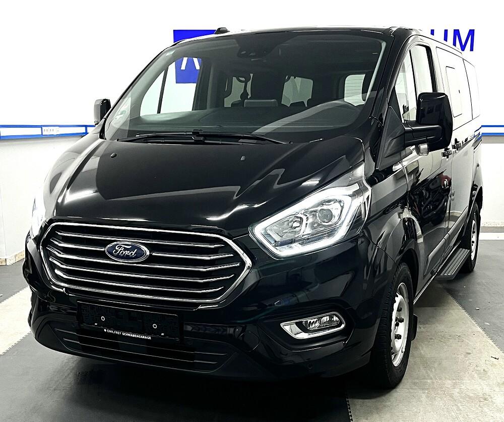 Ford Tourneo Custom 2.0 TDCI Autm. R-KAM 8 SITZER