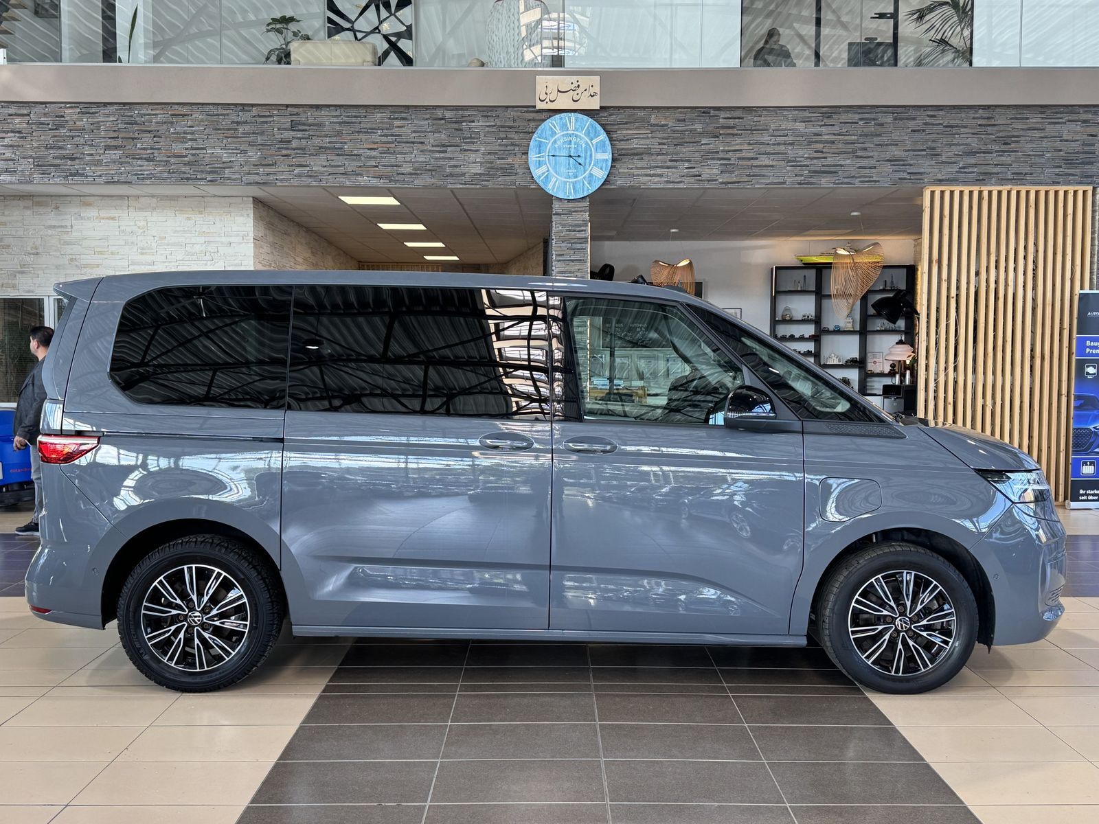 Volkswagen T7 Multivan eHybrid Life 7-Sitzer R.Cam Navi AHK foto 4