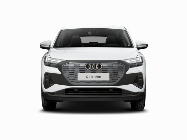 Q4 Sportback 45 e-tron quattro 210 kW ACC, Matri