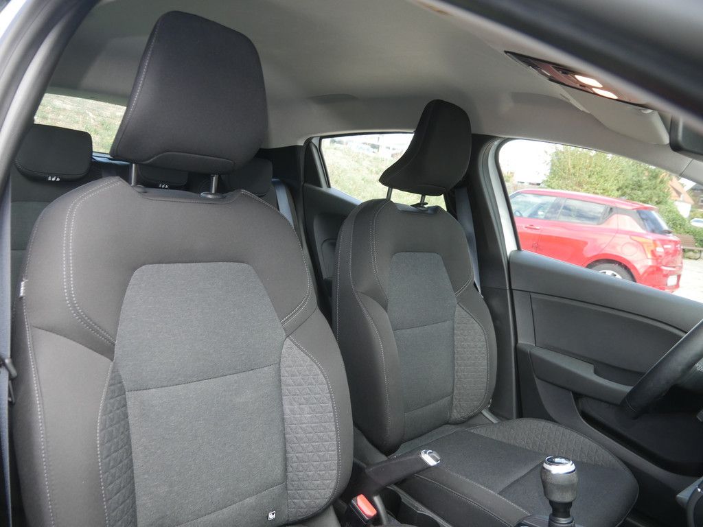 Fahrzeugabbildung Renault Clio Equilibre SCe 65 KLIMA PDC LED SCHEINWERFER